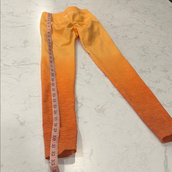 Alphalete Amplify Ombre Seamless Leggings Here Comes The Sun Small - Picture 7 of 13